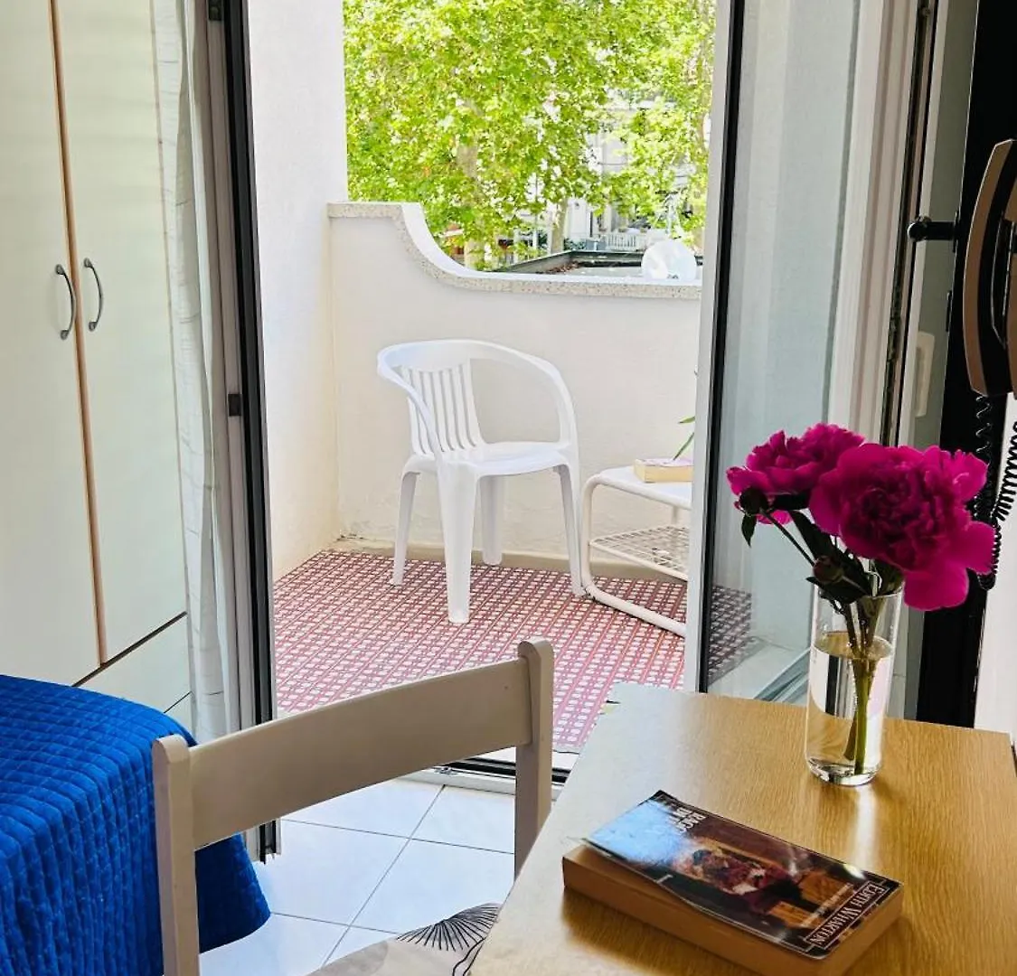 Hotel Sorriso Cattolica 3*,